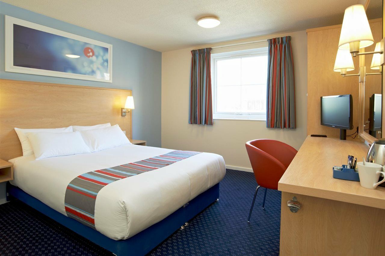Travelodge Reading M4 Westbound Esterno foto